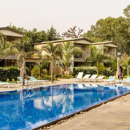 Hotel Du Parc Ngaring Luaran gambar